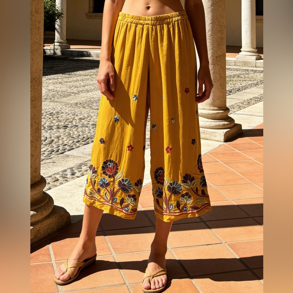 Ivy Jane | Women’s Yellow Embroidered Floral Wide-Leg Mid Calf Pant | S